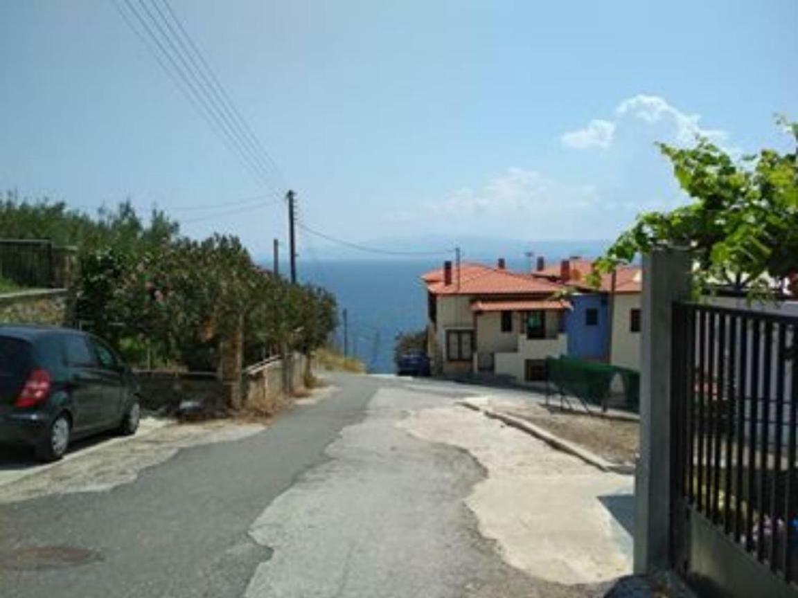 פירגדיקיה Dora'S House Comfortable Apartment With A Yard And View מראה חיצוני תמונה